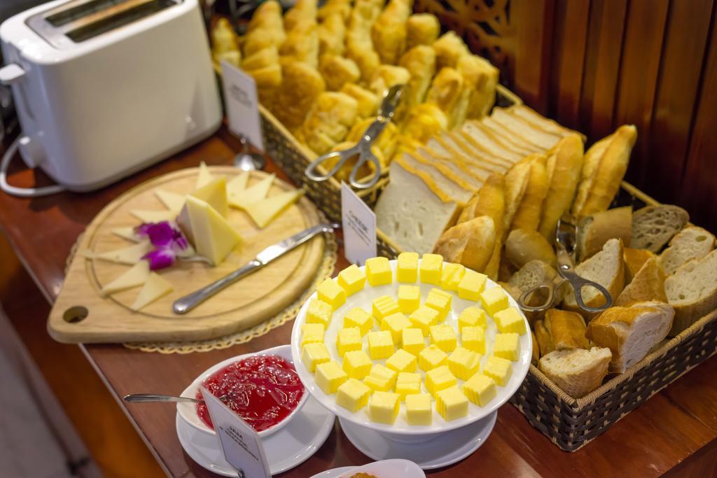 Hanoi E Central Luxury Hotel & Restaurant Exterior foto
