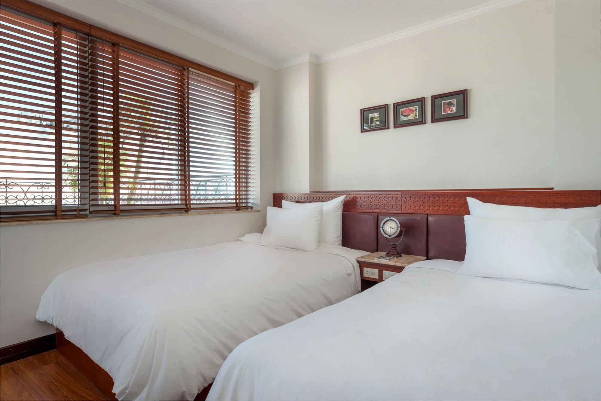 Hanoi E Central Luxury Hotel & Restaurant Exterior foto
