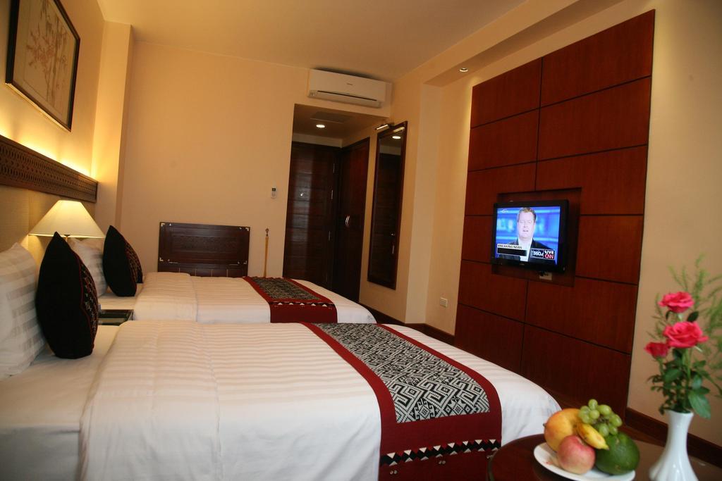 Hanoi E Central Luxury Hotel & Restaurant Exterior foto