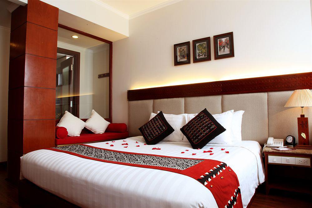 Hanoi E Central Luxury Hotel & Restaurant Exterior foto